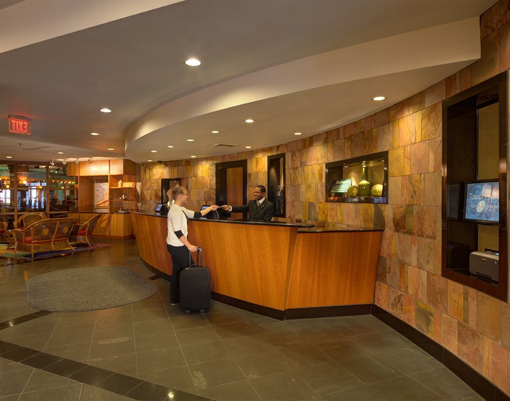 Radisson Hotel Milwaukee West Wauwatosa Exteriér fotografie